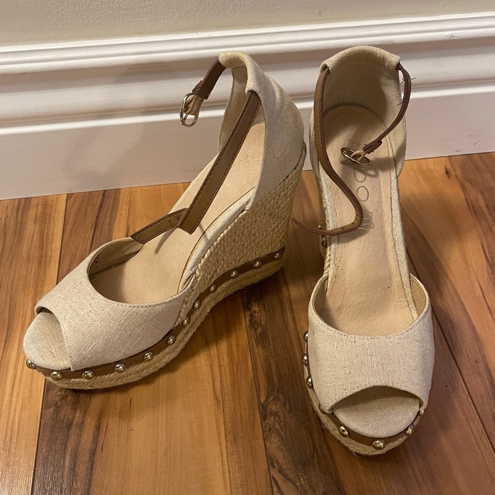 Aldo Faribrio Wedges - Beige